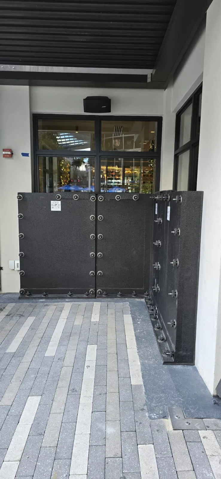 Commercial & Retail