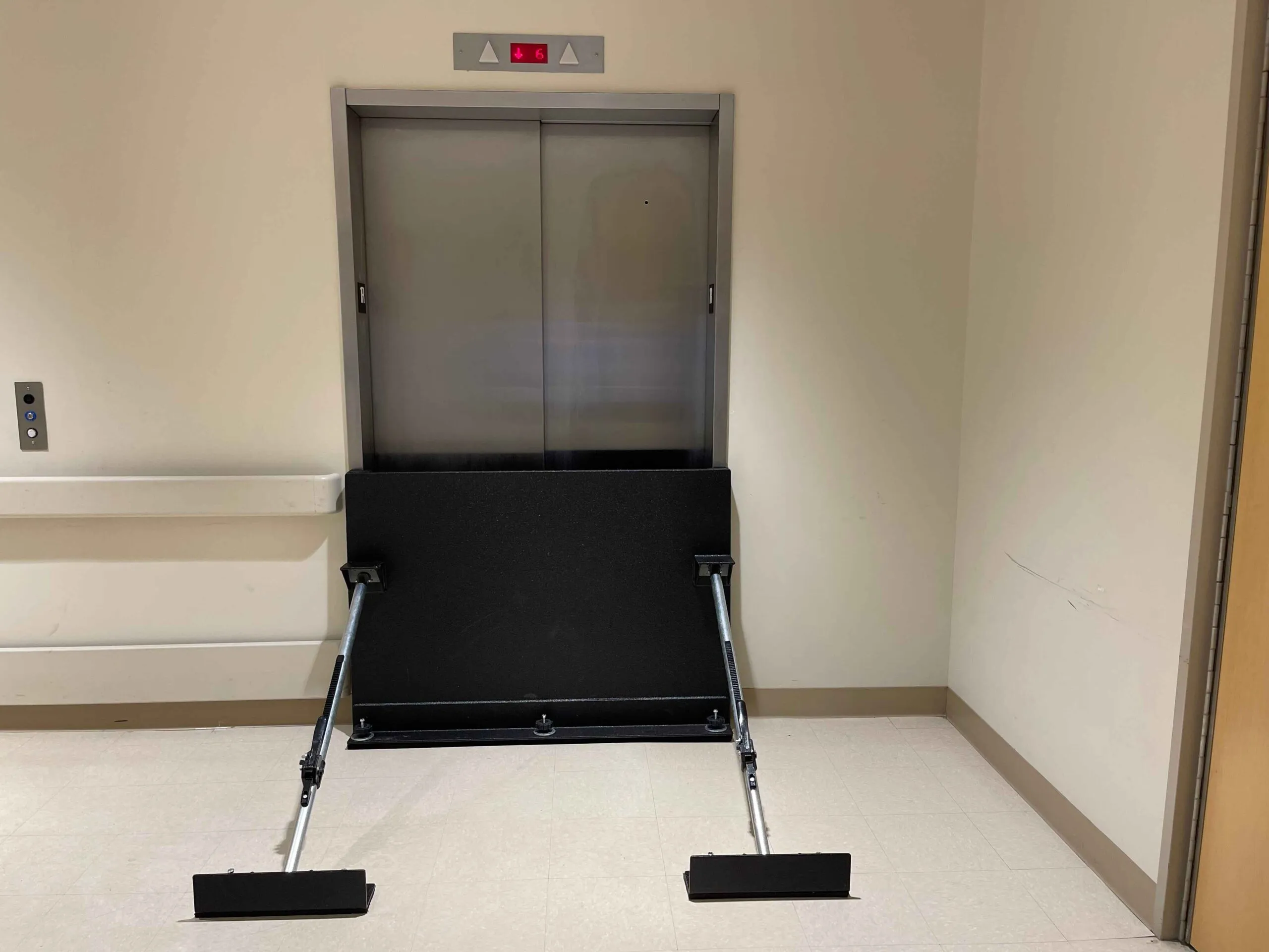 Flood protection - elevator