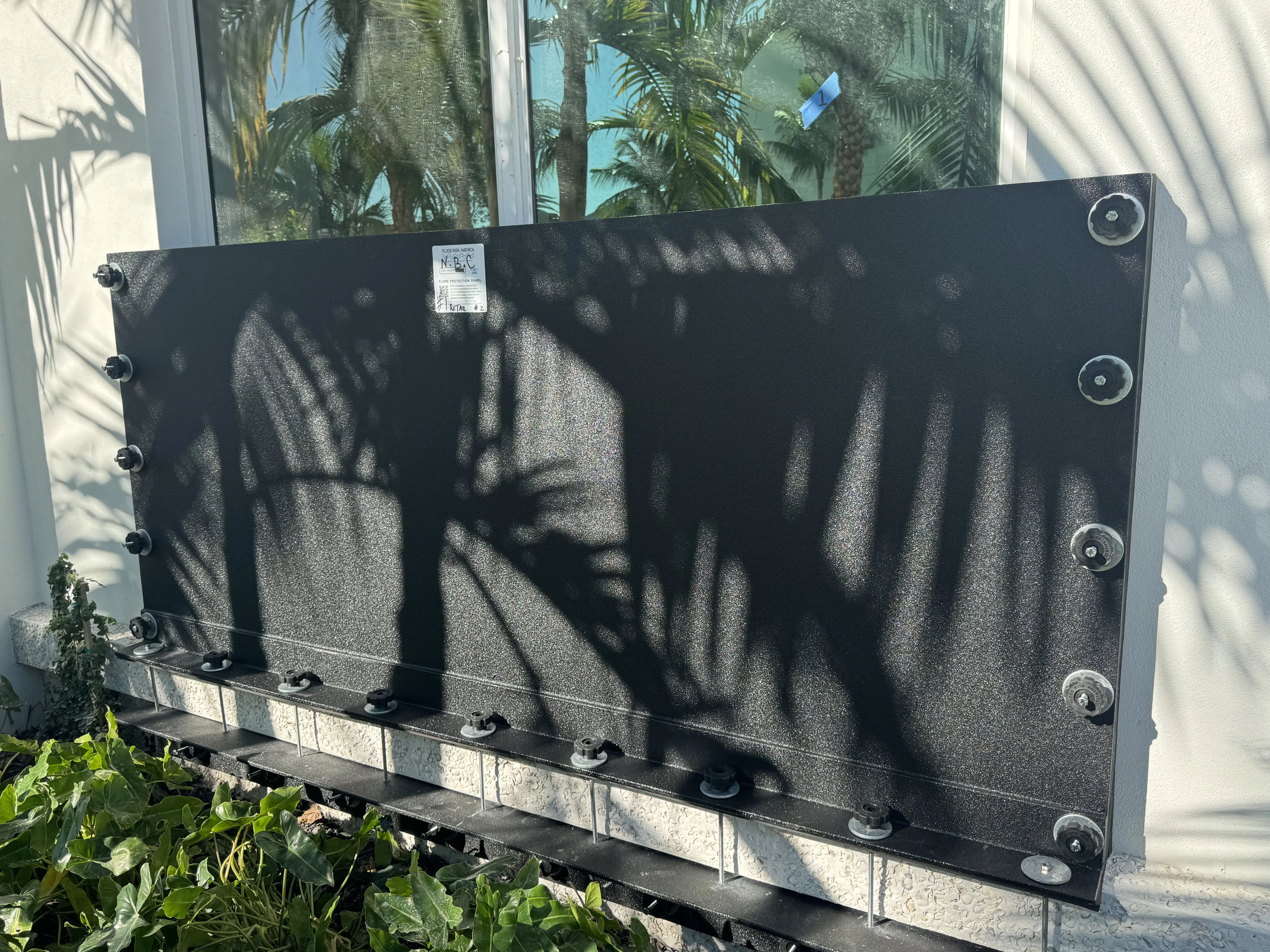 Hotel flood protection panels