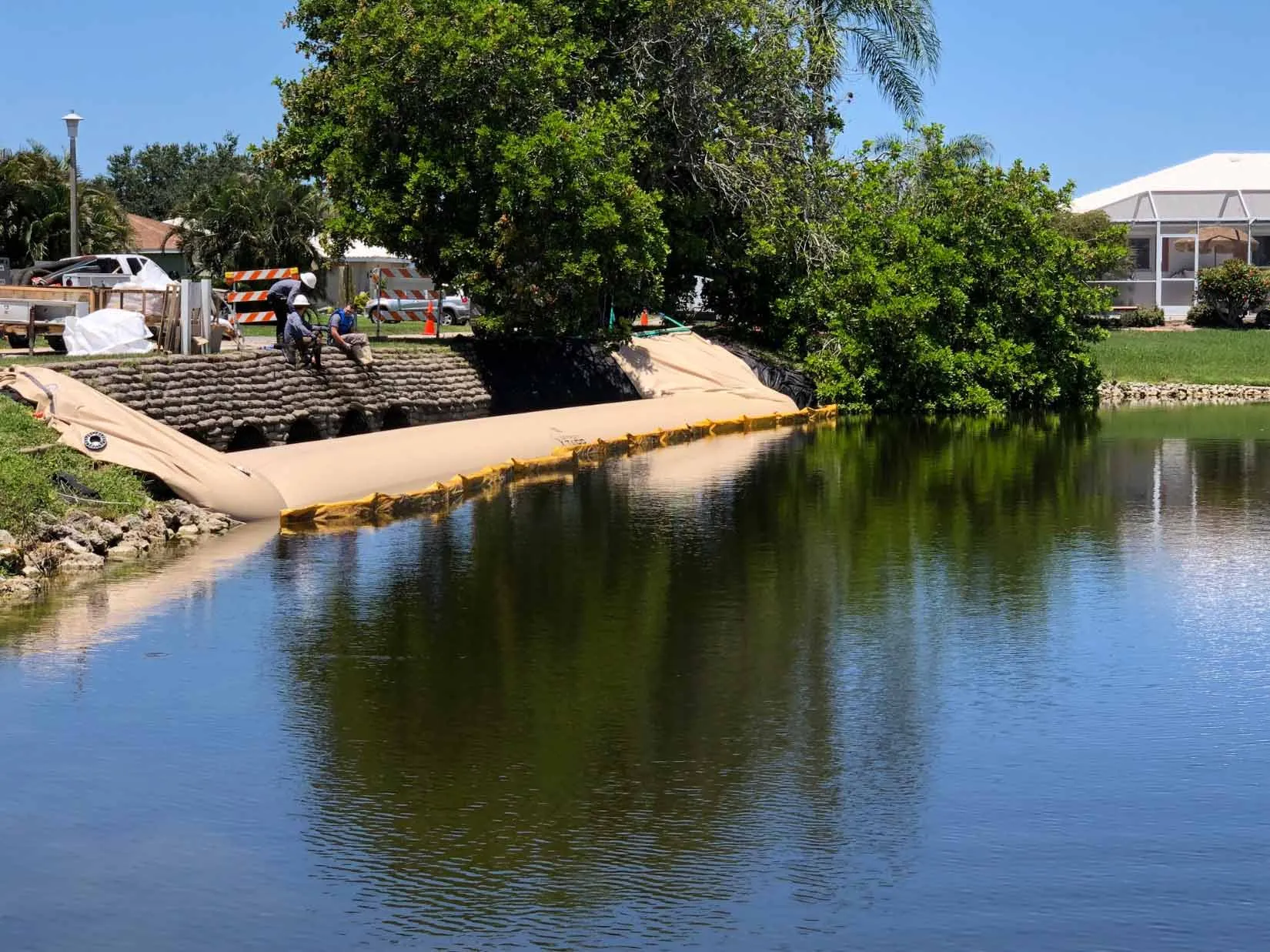 Water-Filled Flood Barrier